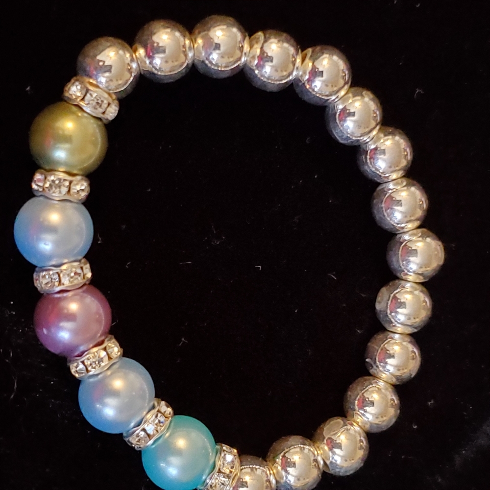Pastel faux pearl beaded stretch bracelet